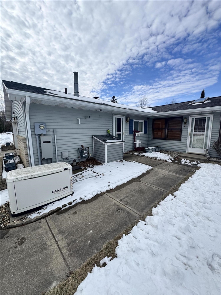 6384 Larch Trail, Lake, MI, 48632-9187