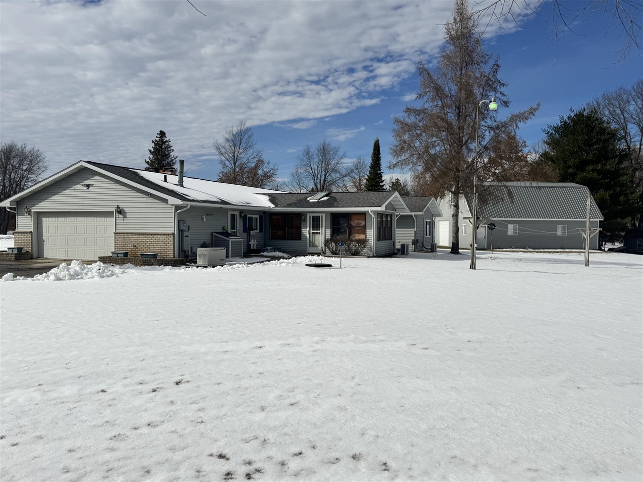 6384 Larch Trail, Lake, MI, 48632-9187