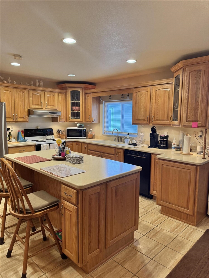 6384 Larch Trail, Lake, MI, 48632-9187