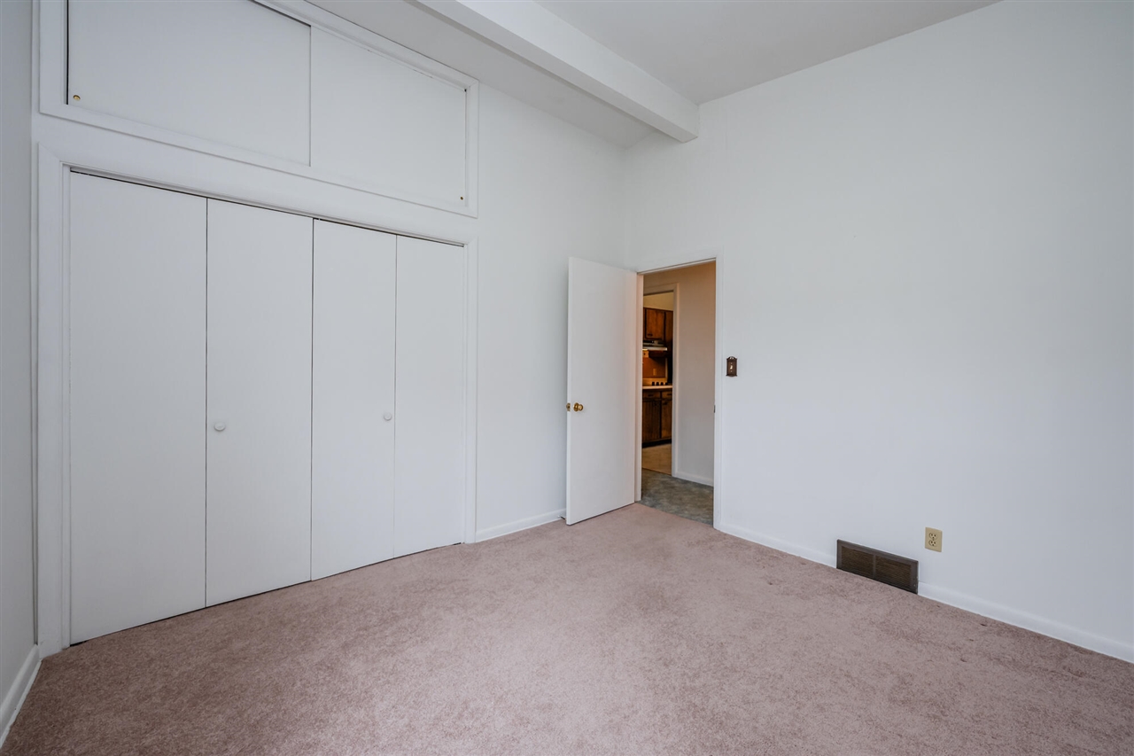 6731 Bayview Drive, Coloma, MI, 49038-9523