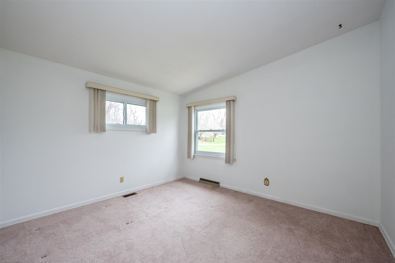 6731 Bayview Drive, Coloma, MI, 49038-9523