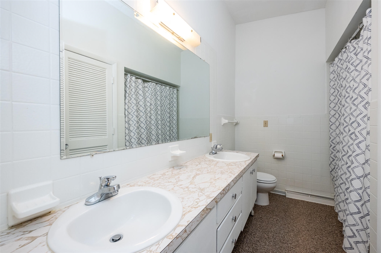 6731 Bayview Drive, Coloma, MI, 49038-9523