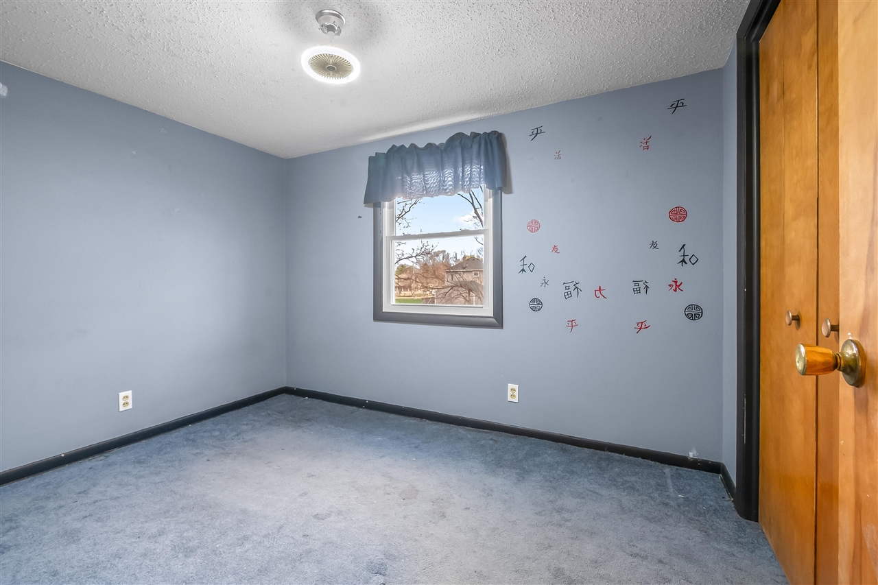 138 Pierce Avenue, Jackson, MI, 49203-4561