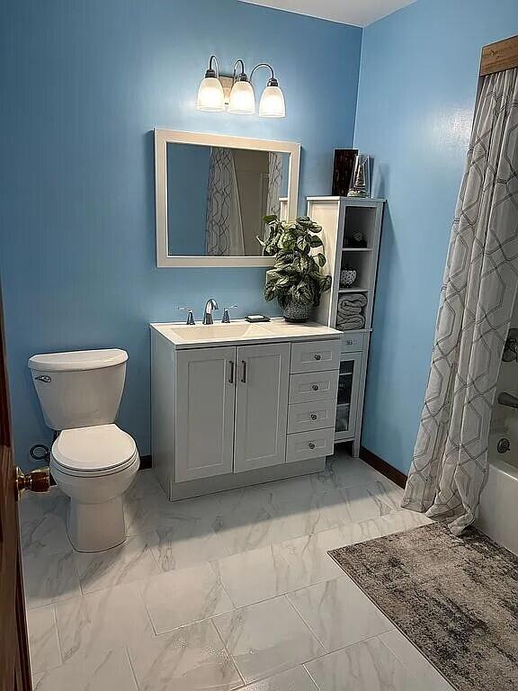 371 N Stiles Road, Ludington, MI, 49431-9103