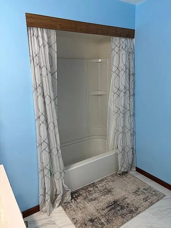 371 N Stiles Road, Ludington, MI, 49431-9103