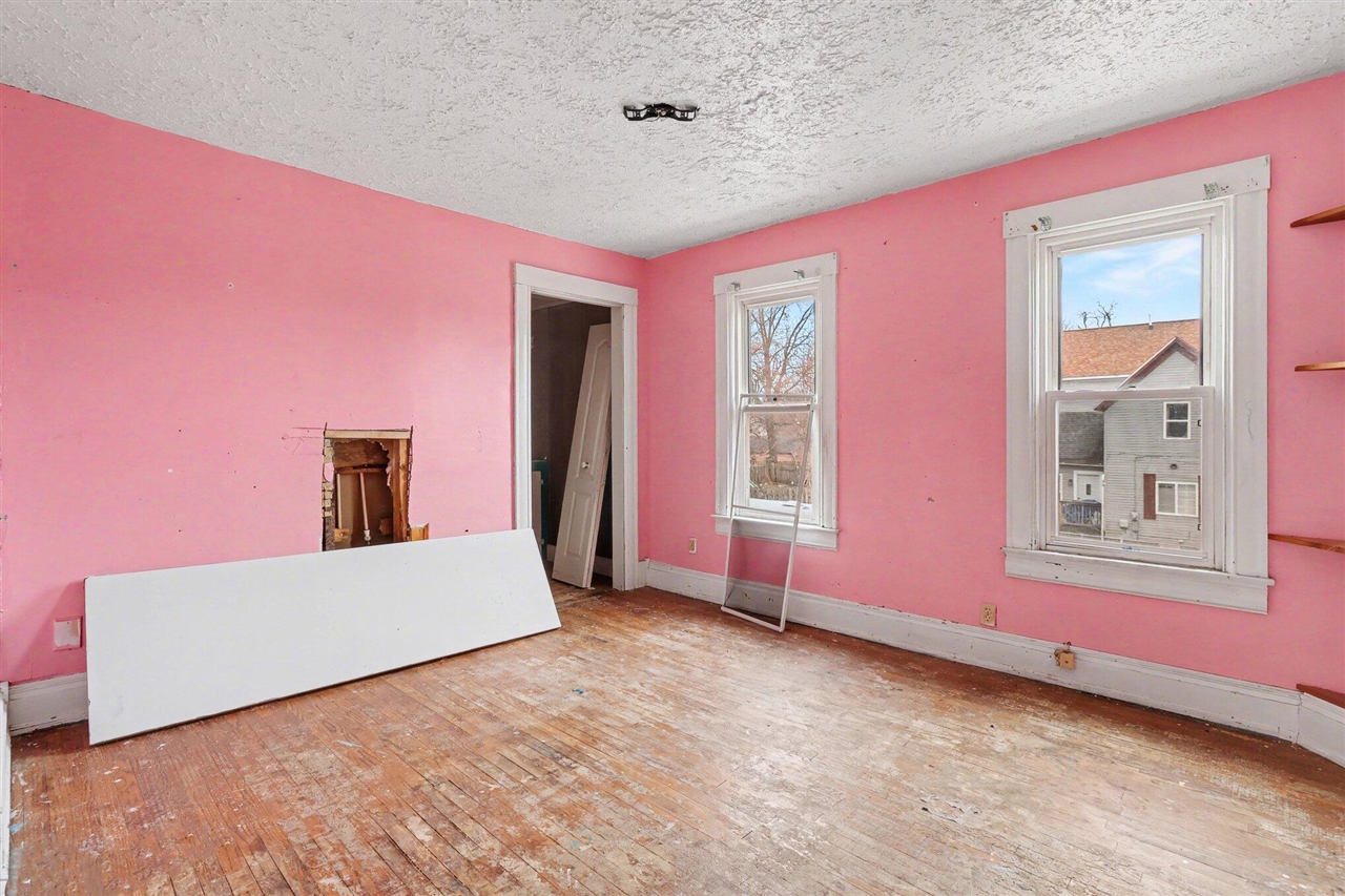 25 Vale Street, Battle Creek, MI, 49014-6328