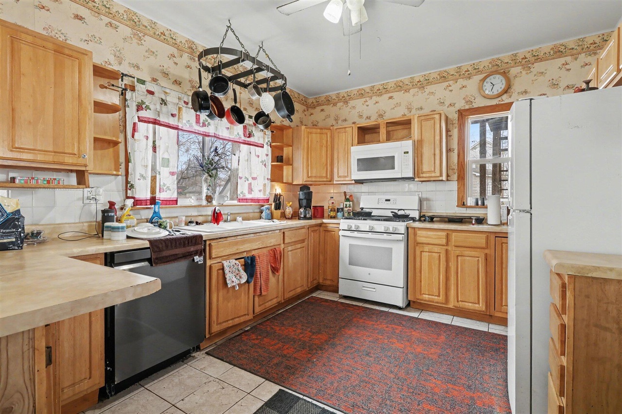 25 Vale Street, Battle Creek, MI, 49014-6328