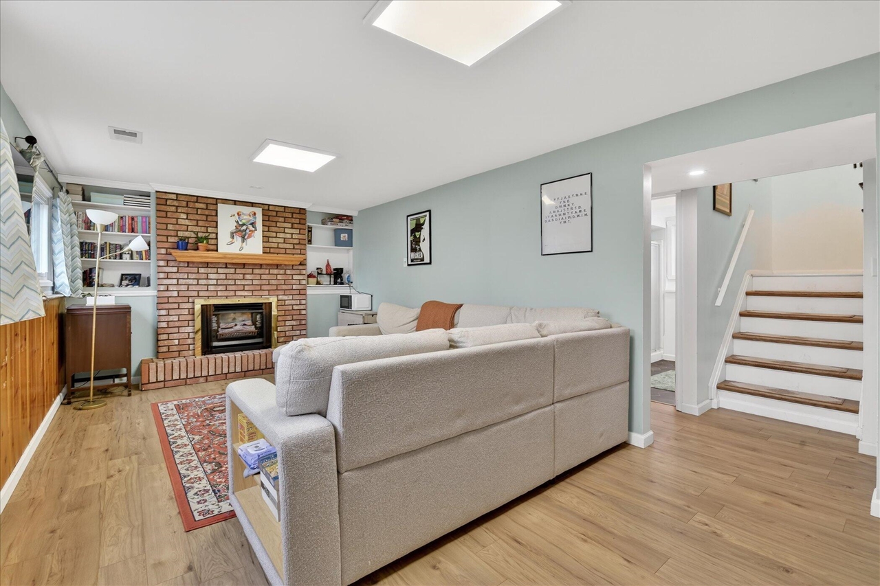 1176 Borgstrom Avenue, Ypsilanti, MI, 48198-6404