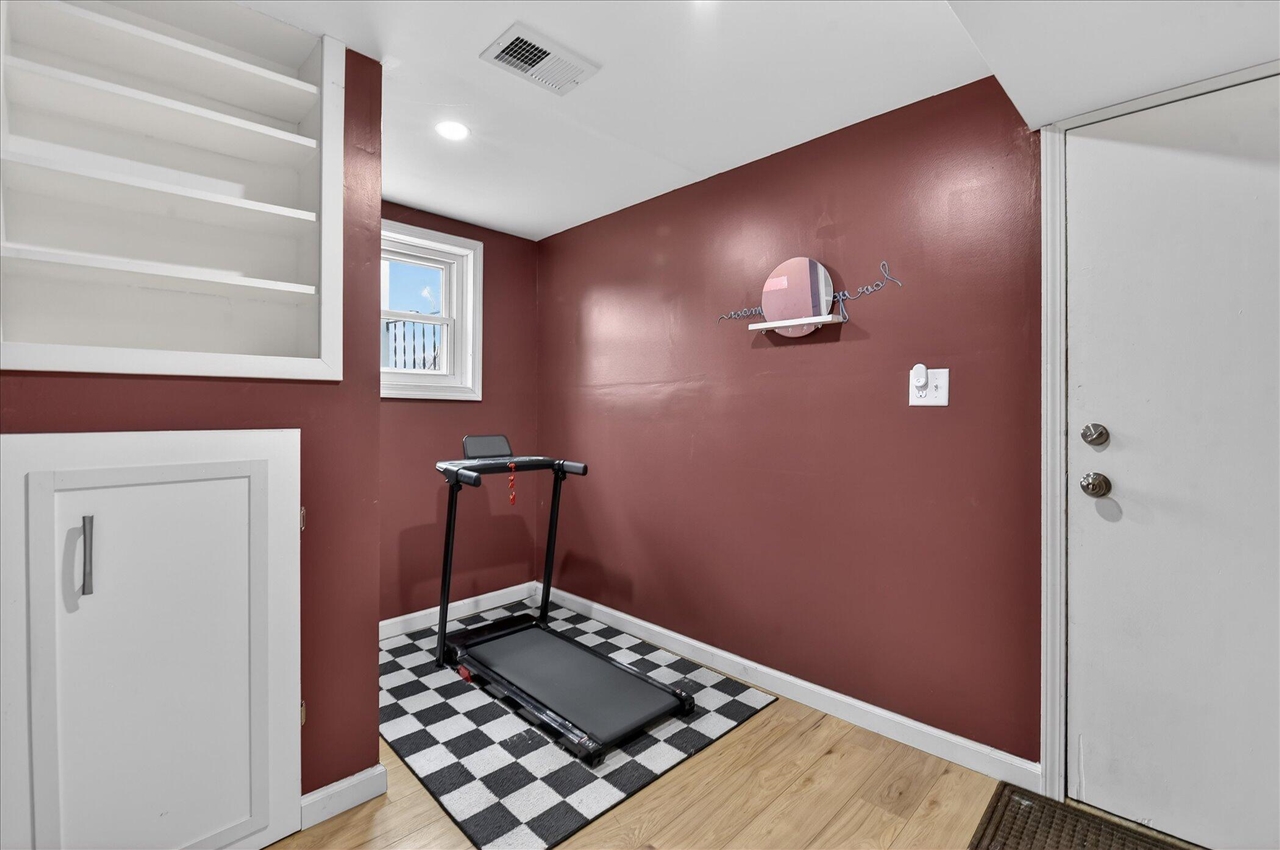 1176 Borgstrom Avenue, Ypsilanti, MI, 48198-6404