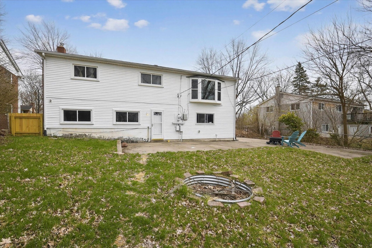 1176 Borgstrom Avenue, Ypsilanti, MI, 48198-6404