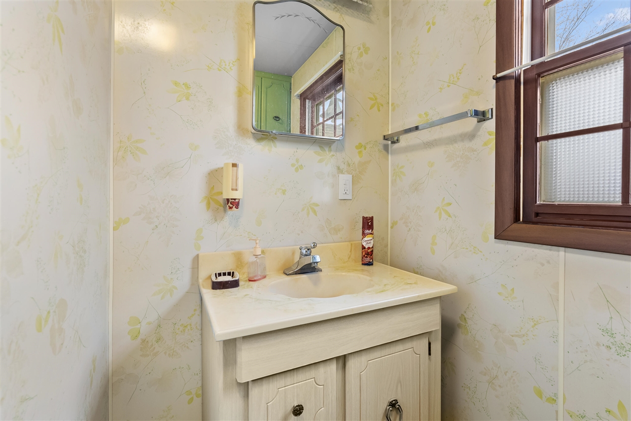 5844 S Scottdale Road, Berrien Springs, MI, 49103-9706