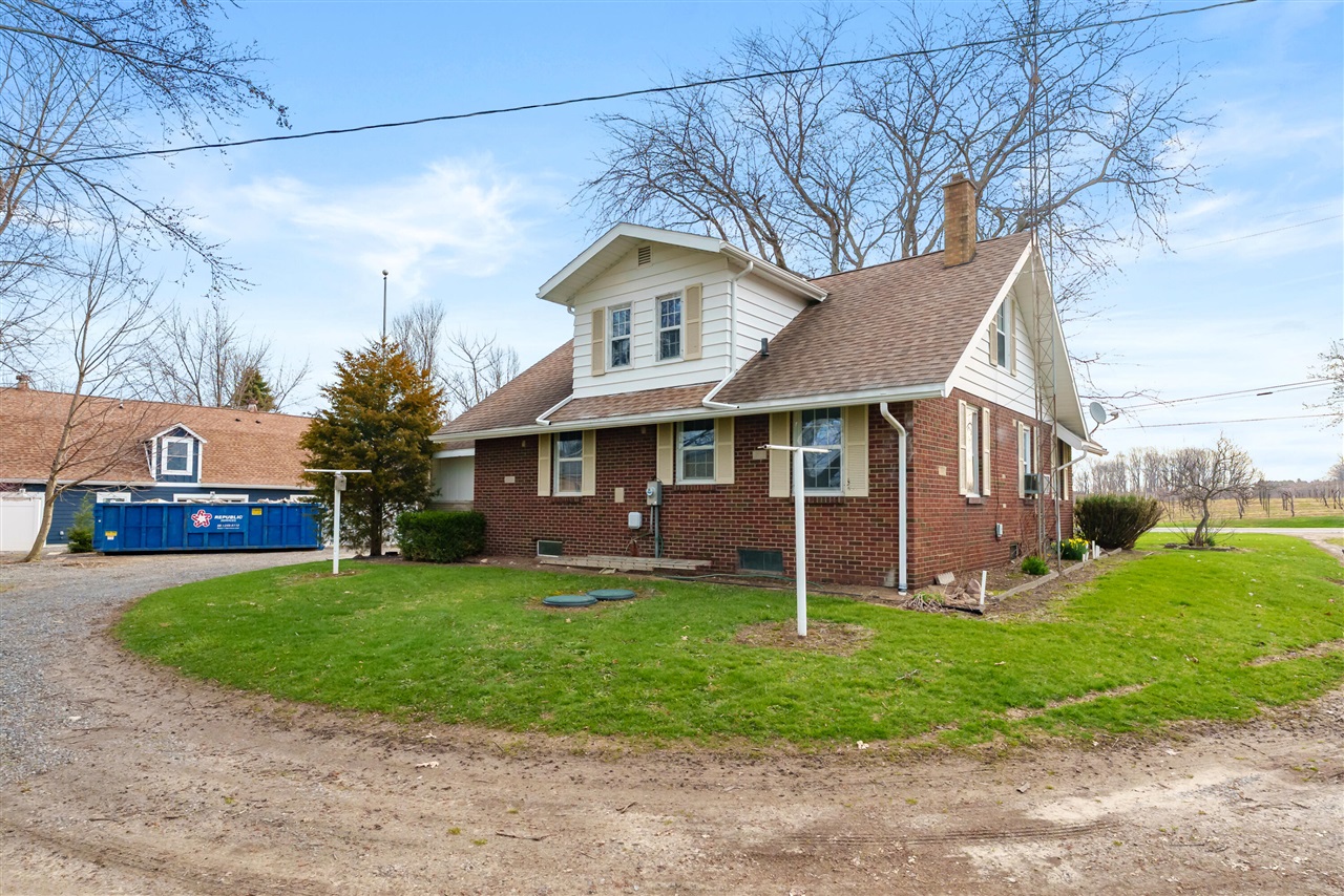 5844 S Scottdale Road, Berrien Springs, MI, 49103-9706