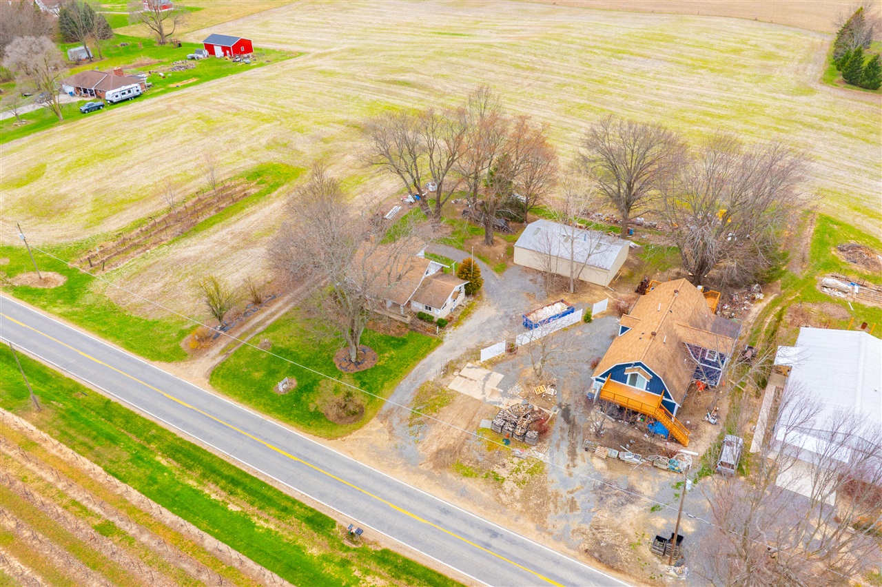 5844 S Scottdale Road, Berrien Springs, MI, 49103-9706