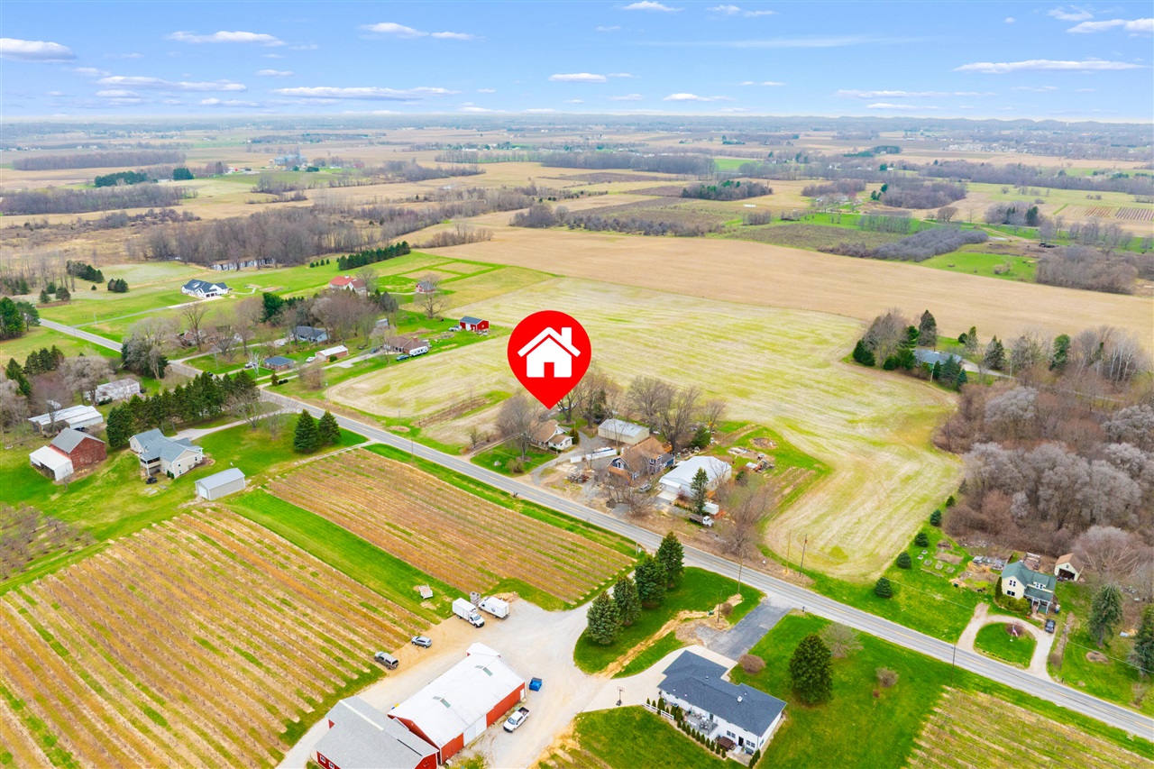 5844 S Scottdale Road, Berrien Springs, MI, 49103-9706