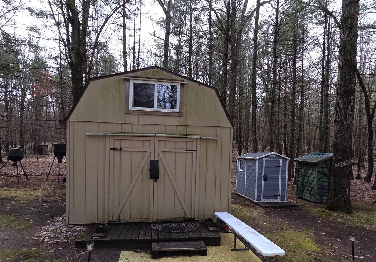 00 E Del Vandell Rd., Chase, MI, 49623-49623