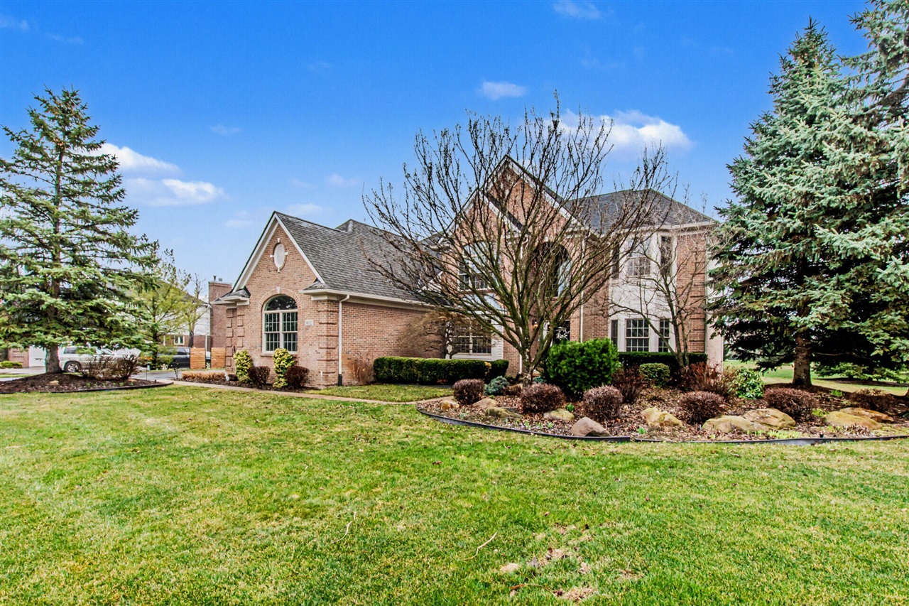 9032 Carter Drive, Saline, MI, 48176-8006