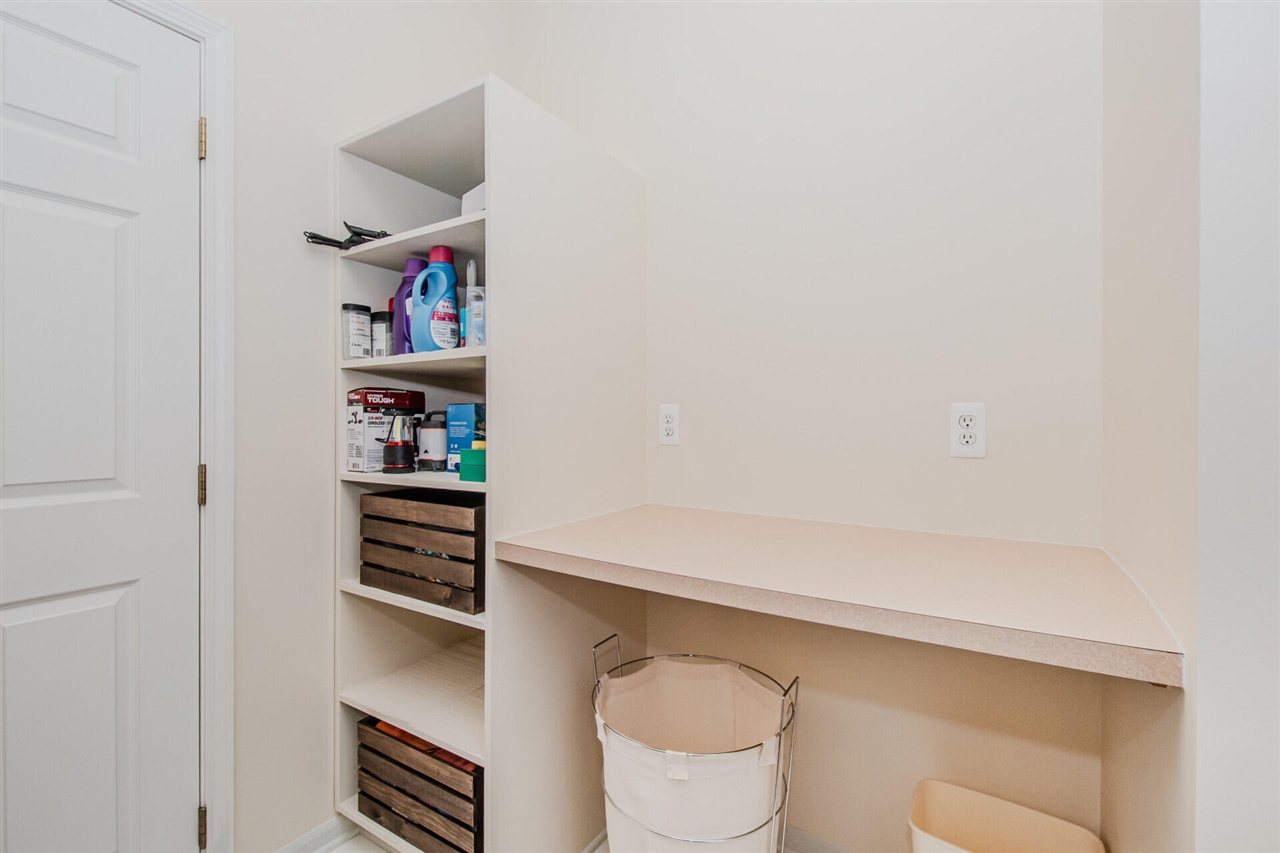 9032 Carter Drive, Saline, MI, 48176-8006