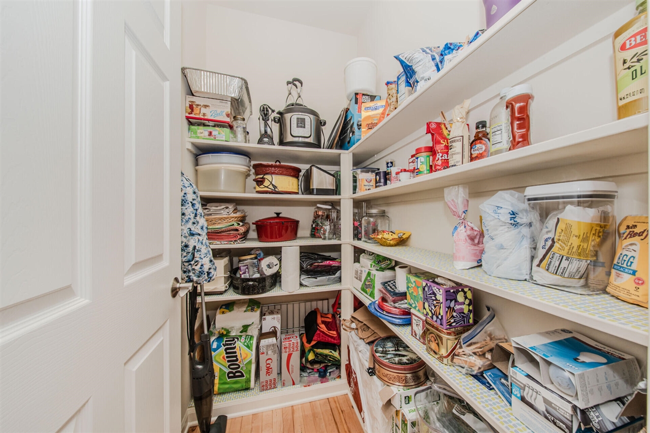 9032 Carter Drive, Saline, MI, 48176-8006