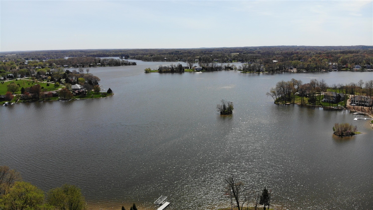 V/L Raintree, Sturgis, MI, 49091