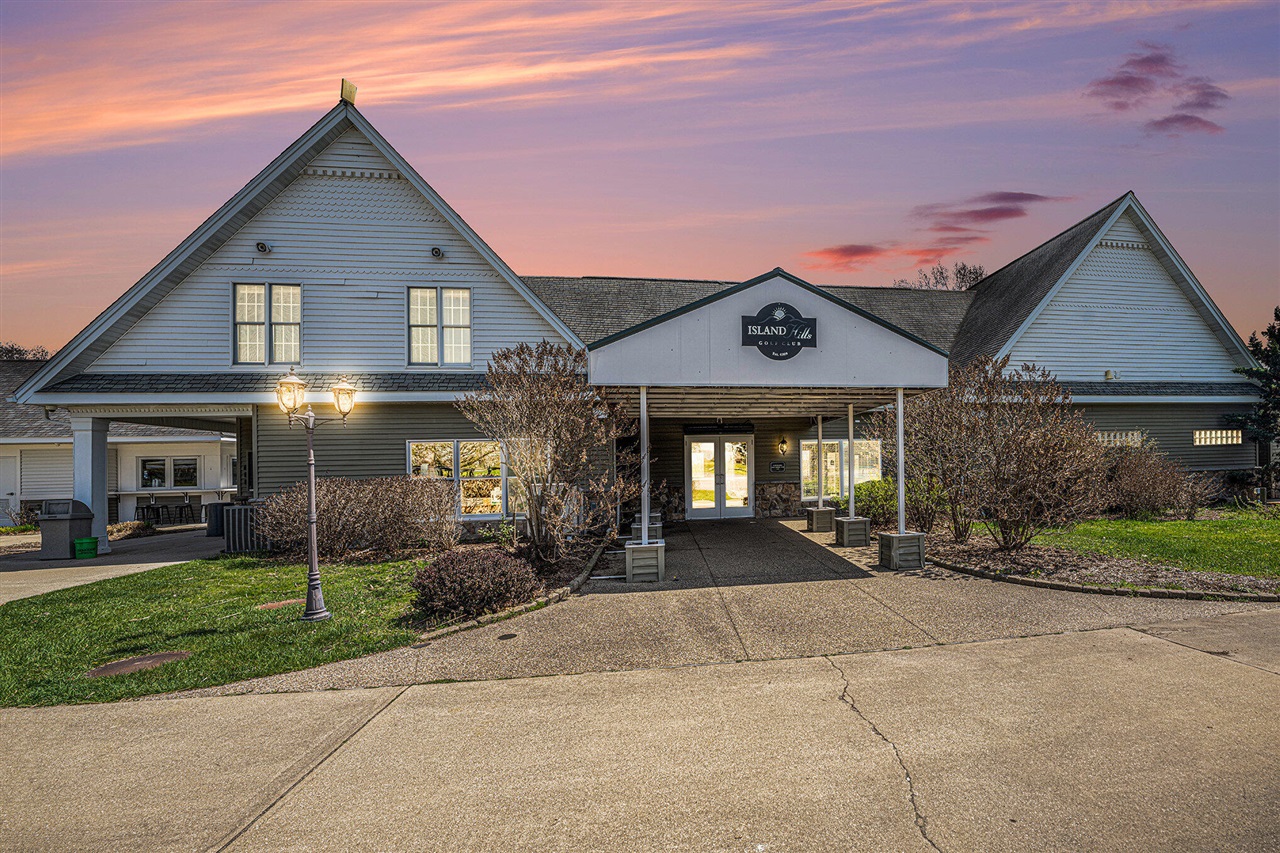 61809 Stonegate, Island Hills Gc Drive, Centreville, MI, 49032-9599