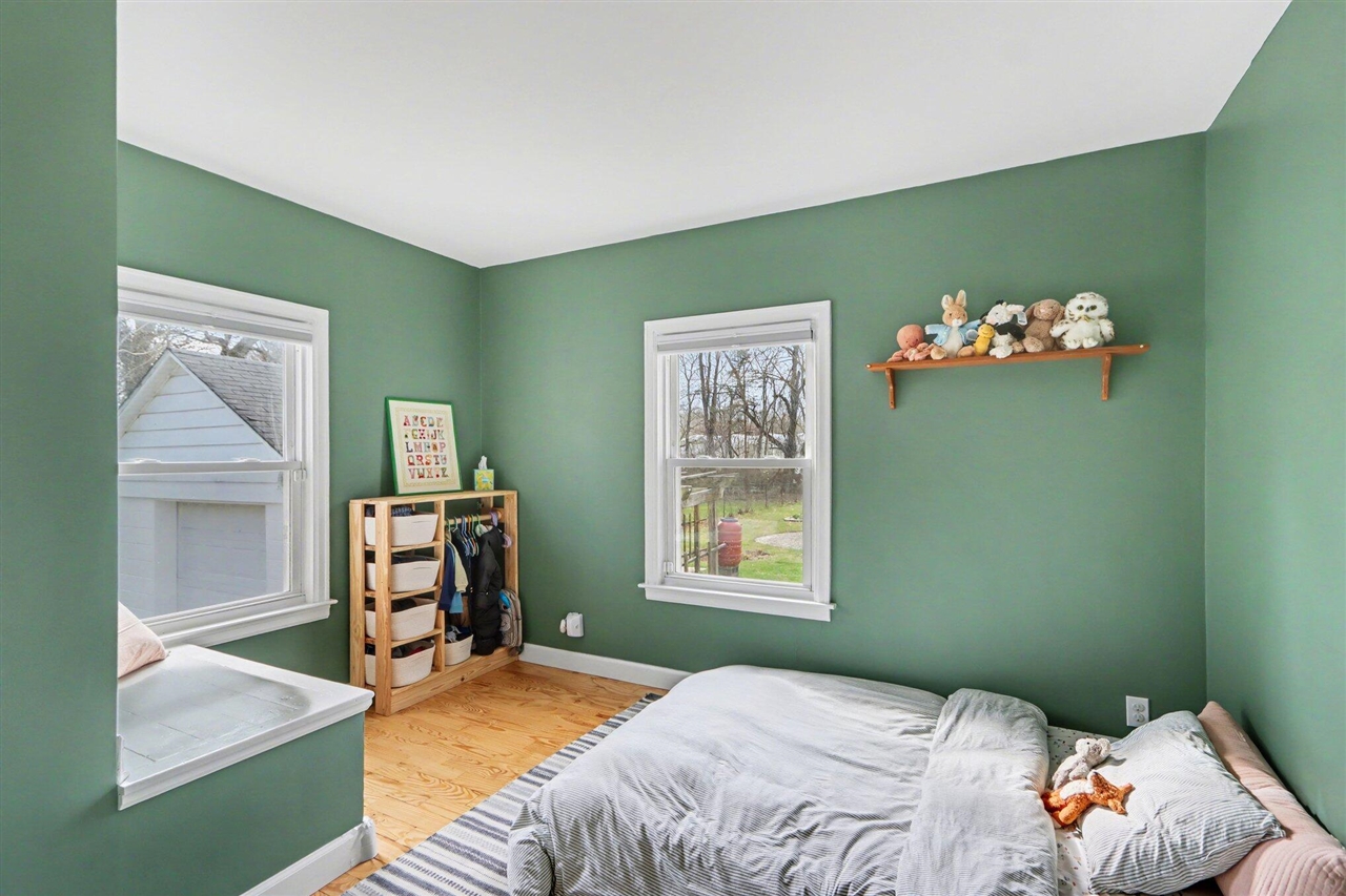 313 W G Avenue, Kalamazoo, MI, 49004-3002