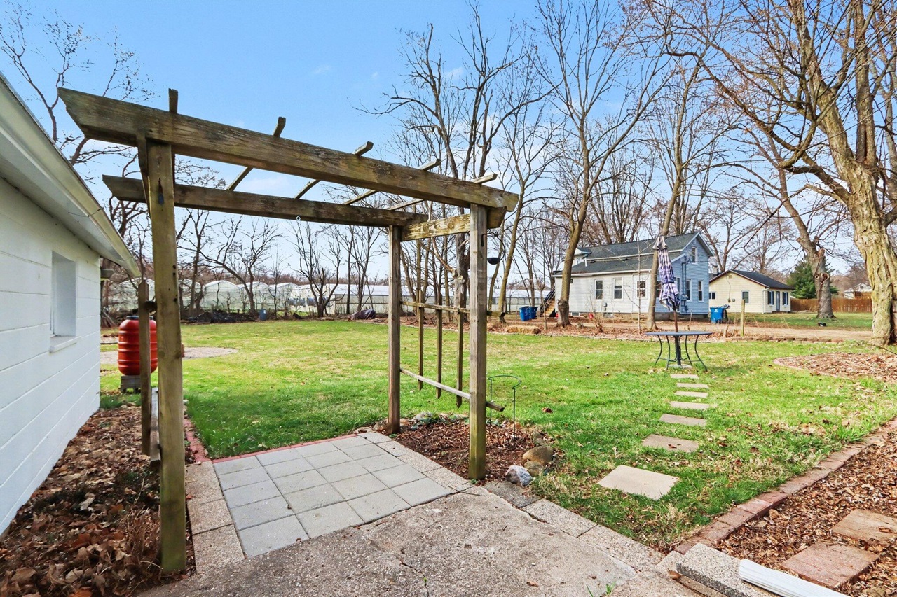 313 W G Avenue, Kalamazoo, MI, 49004-3002