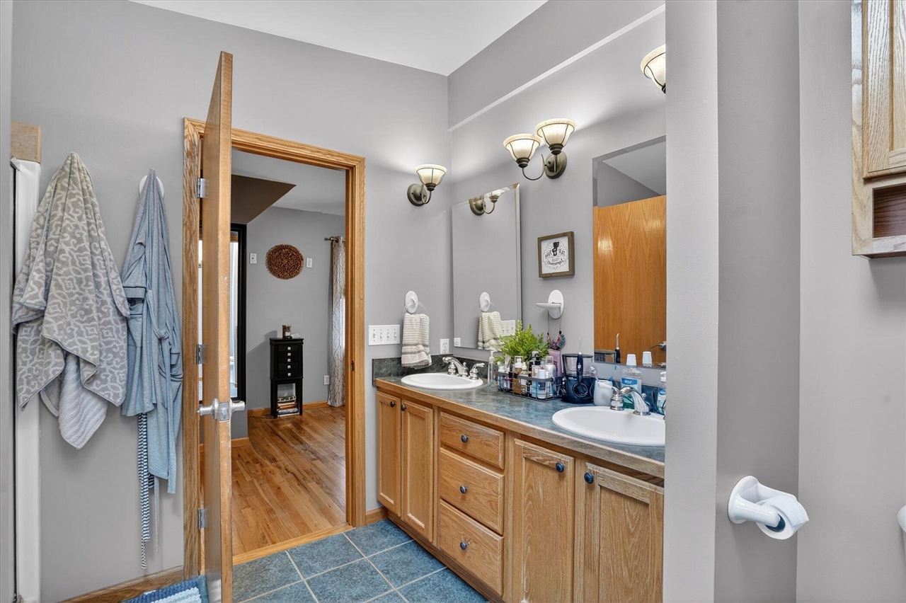 11531 Rutan Circle, Jerome, MI, 49249-9662