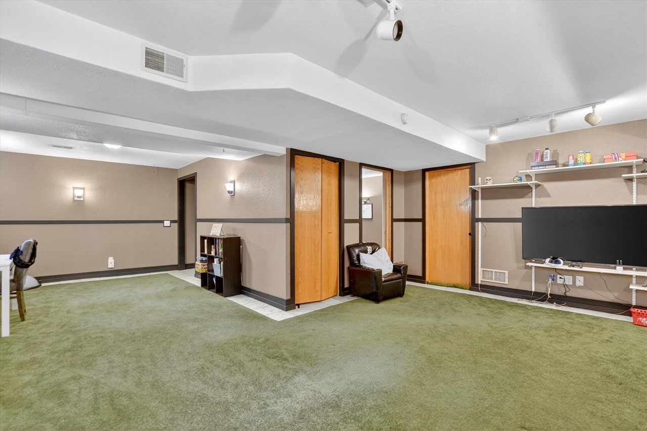 11531 Rutan Circle, Jerome, MI, 49249-9662