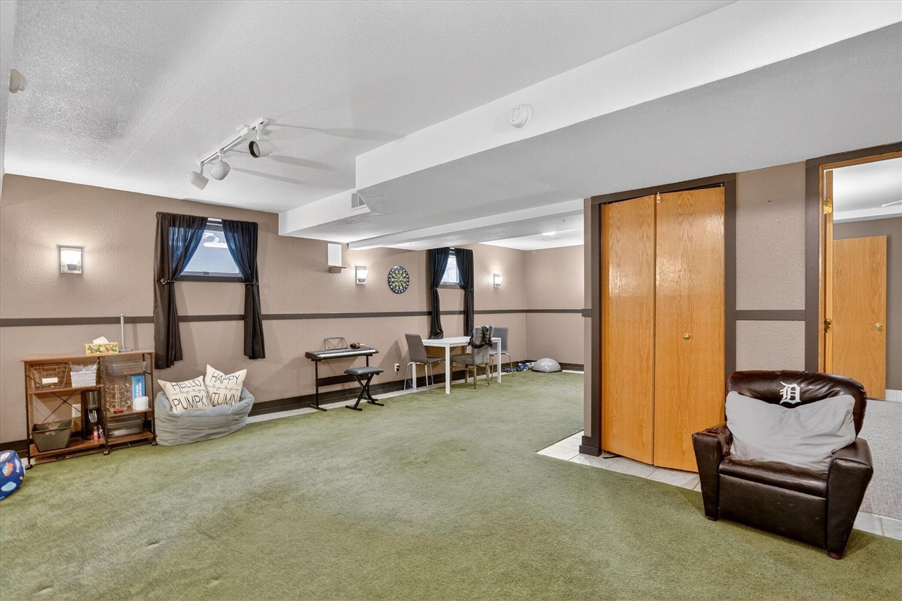 11531 Rutan Circle, Jerome, MI, 49249-9662