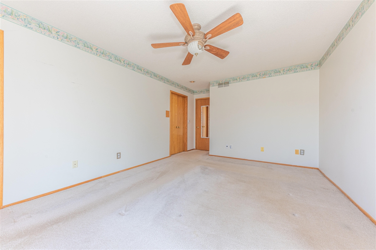 9138 Warner Road, Saline, MI, 48176-9301