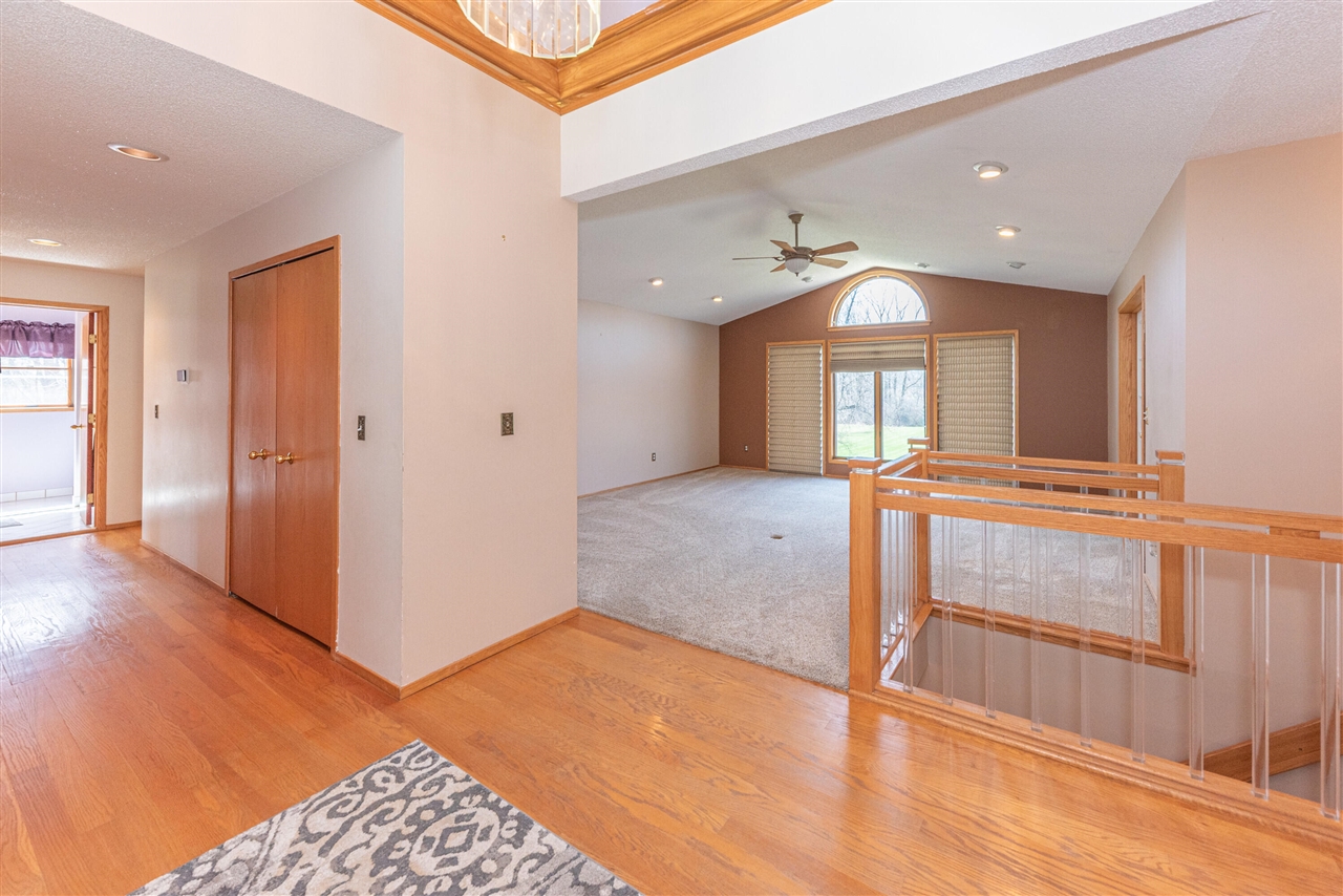 9138 Warner Road, Saline, MI, 48176-9301