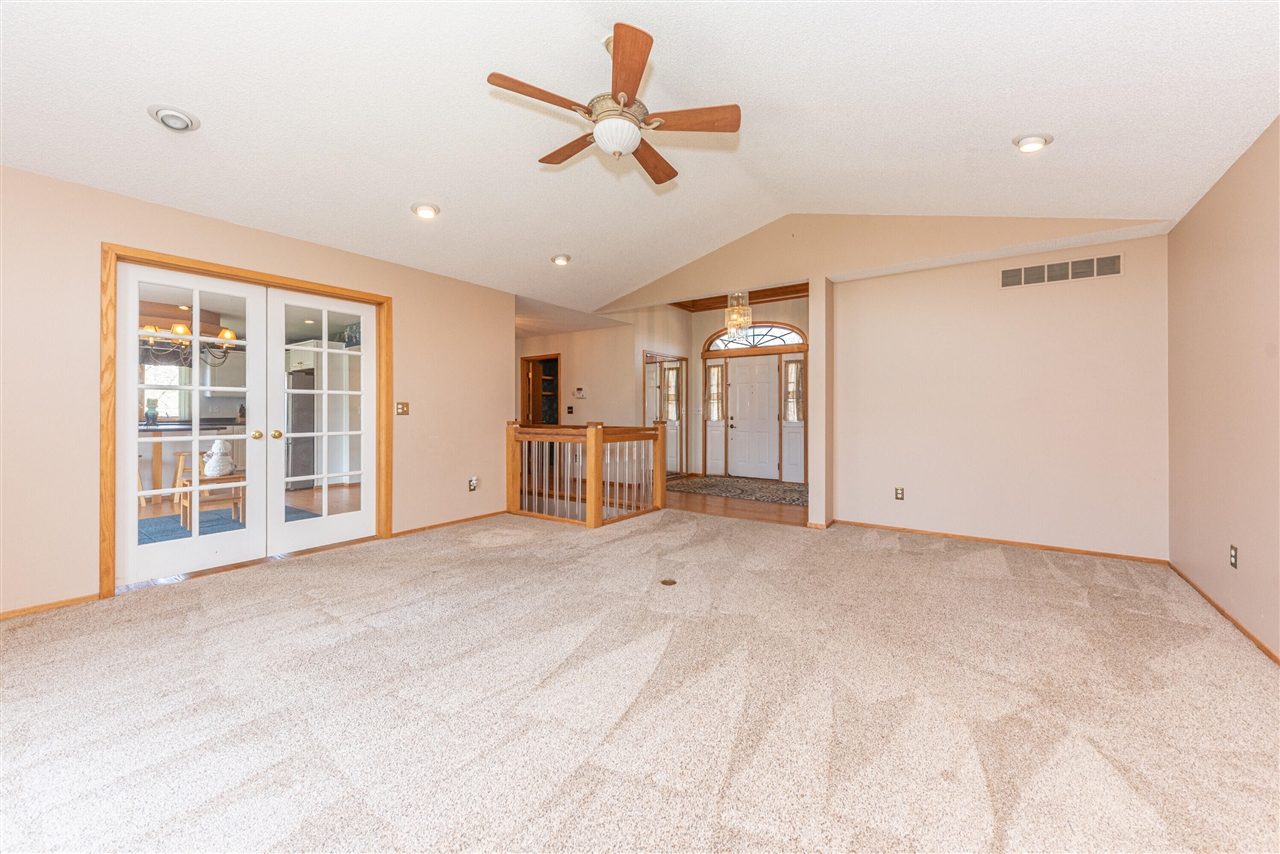 9138 Warner Road, Saline, MI, 48176-9301