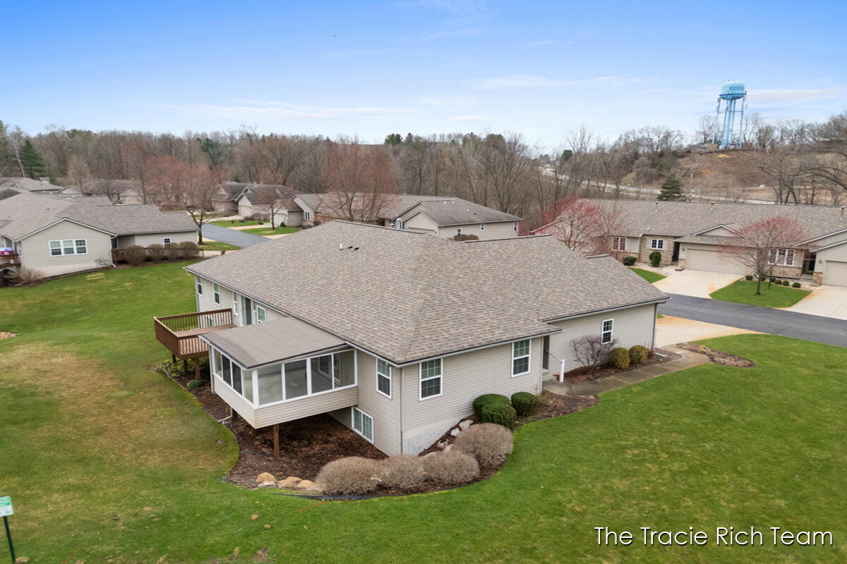 4889 Castle Hill Court, Rockford, MI, 49341-7636