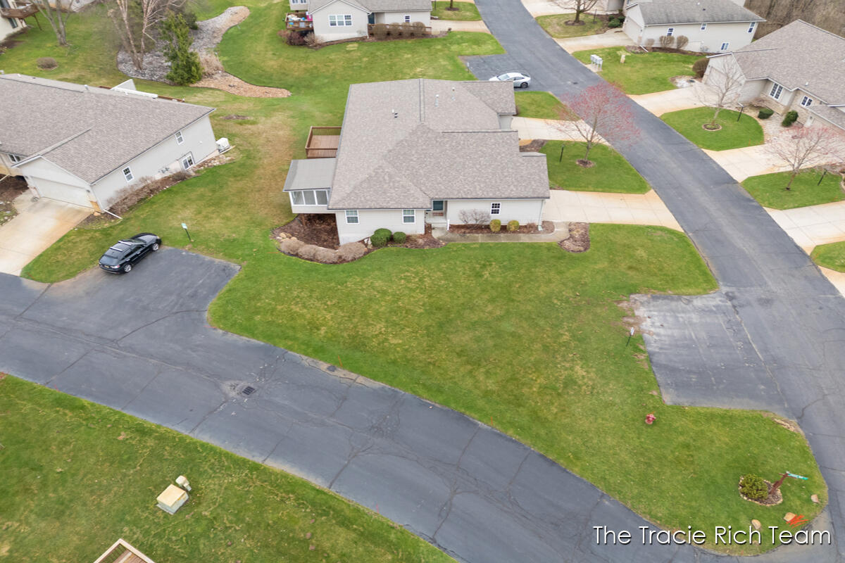 4889 Castle Hill Court, Rockford, MI, 49341-7636