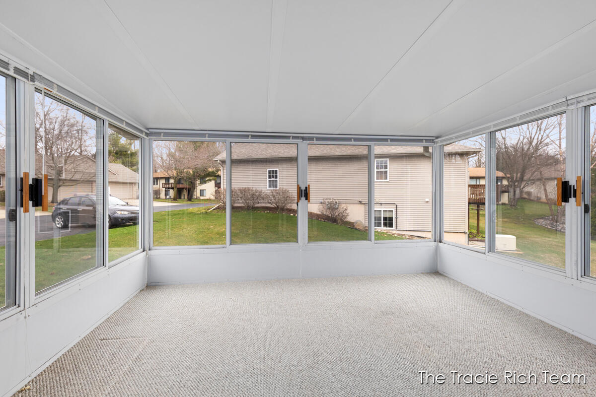 4889 Castle Hill Court, Rockford, MI, 49341-7636