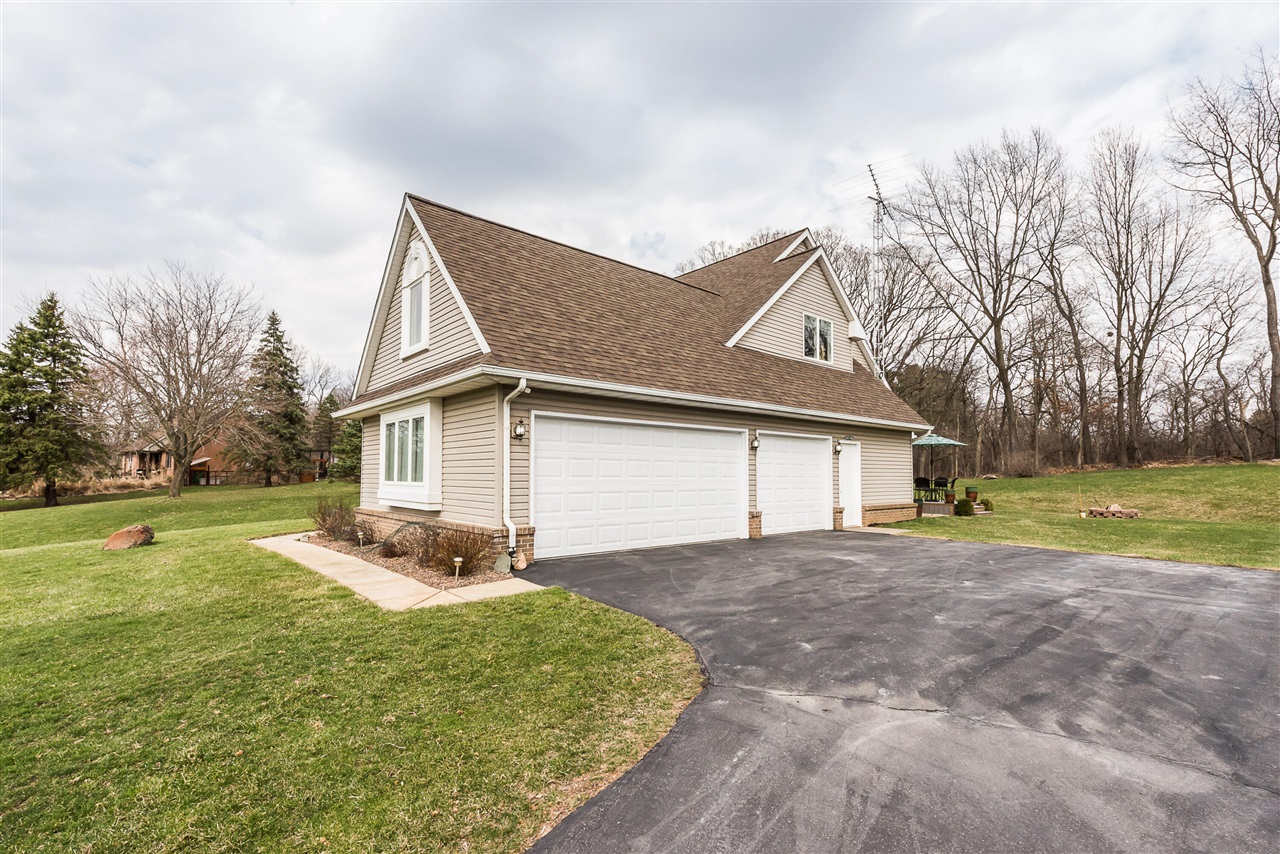 944 Marshall Court, Dexter, MI, 48130-9474