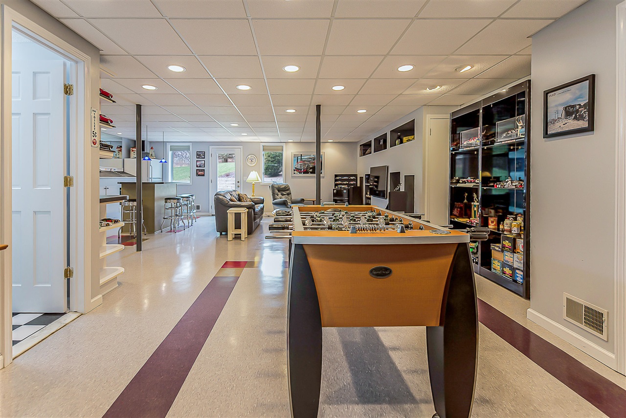 944 Marshall Court, Dexter, MI, 48130-9474