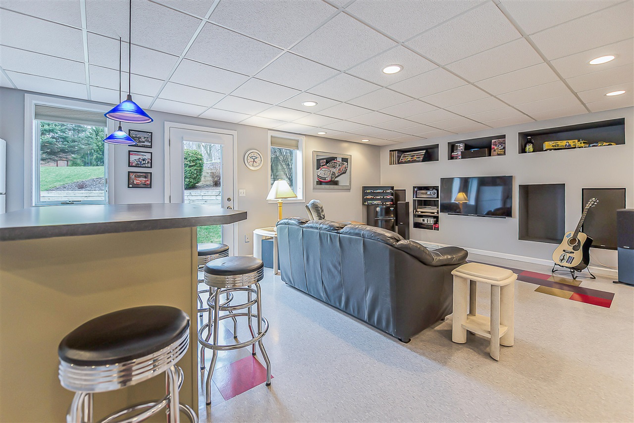 944 Marshall Court, Dexter, MI, 48130-9474