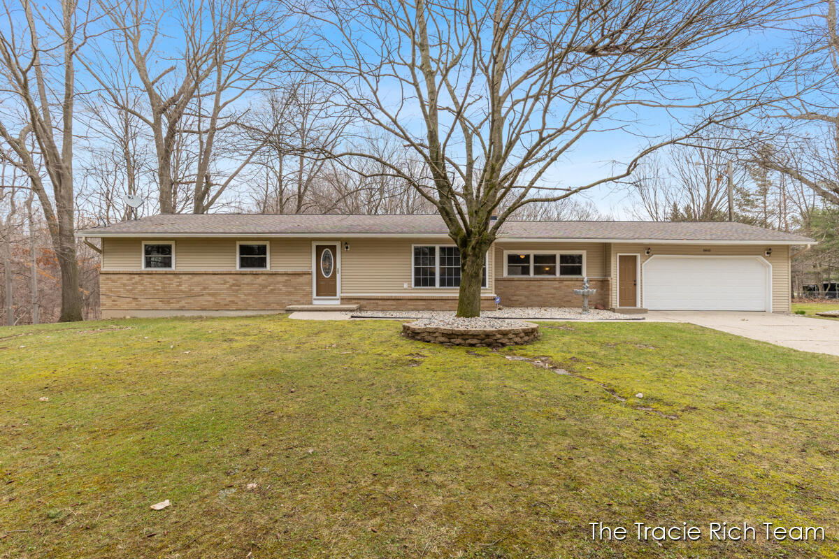6640 Pine Island Drive, Comstock Park, MI, 49321-9538