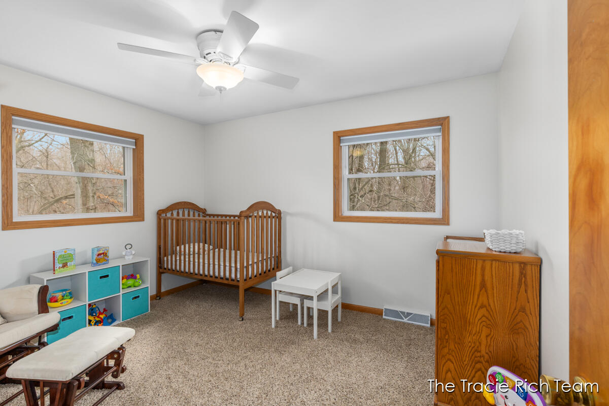 6640 Pine Island Drive, Comstock Park, MI, 49321-9538