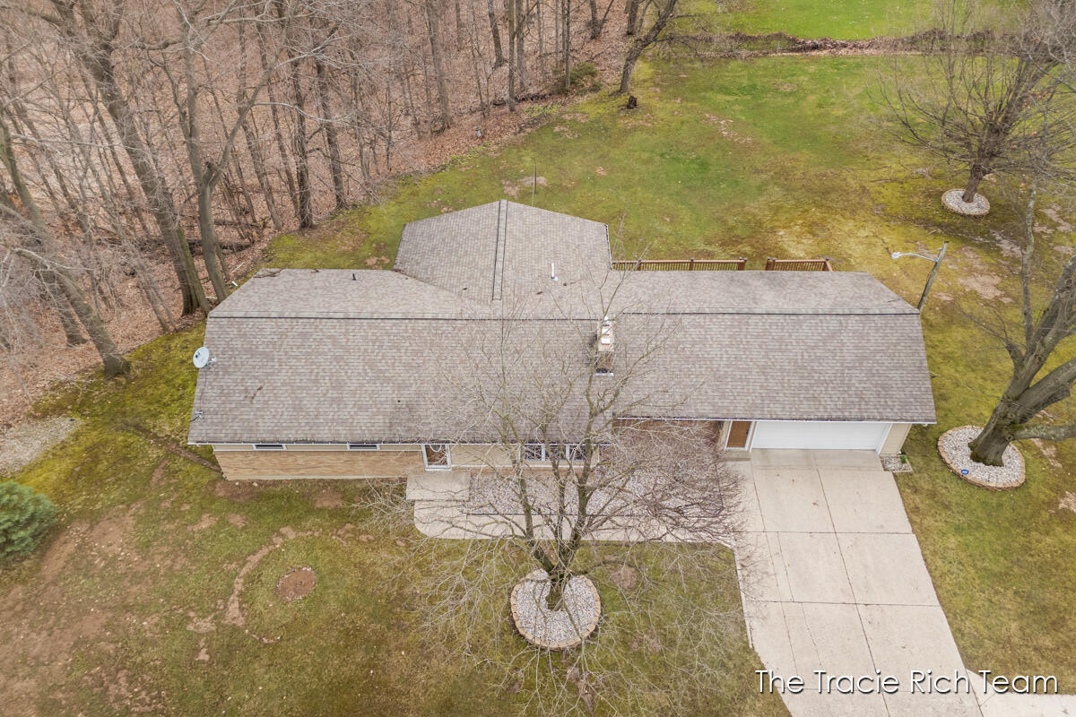 6640 Pine Island Drive, Comstock Park, MI, 49321-9538