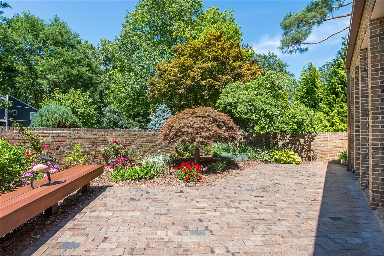 2980 Devonshire Road, Ann Arbor, MI, 48104-2860