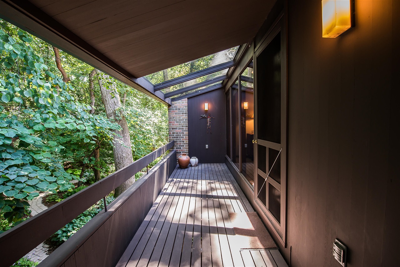 2980 Devonshire Road, Ann Arbor, MI, 48104-2860