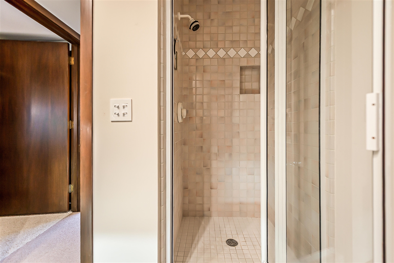 2980 Devonshire Road, Ann Arbor, MI, 48104-2860