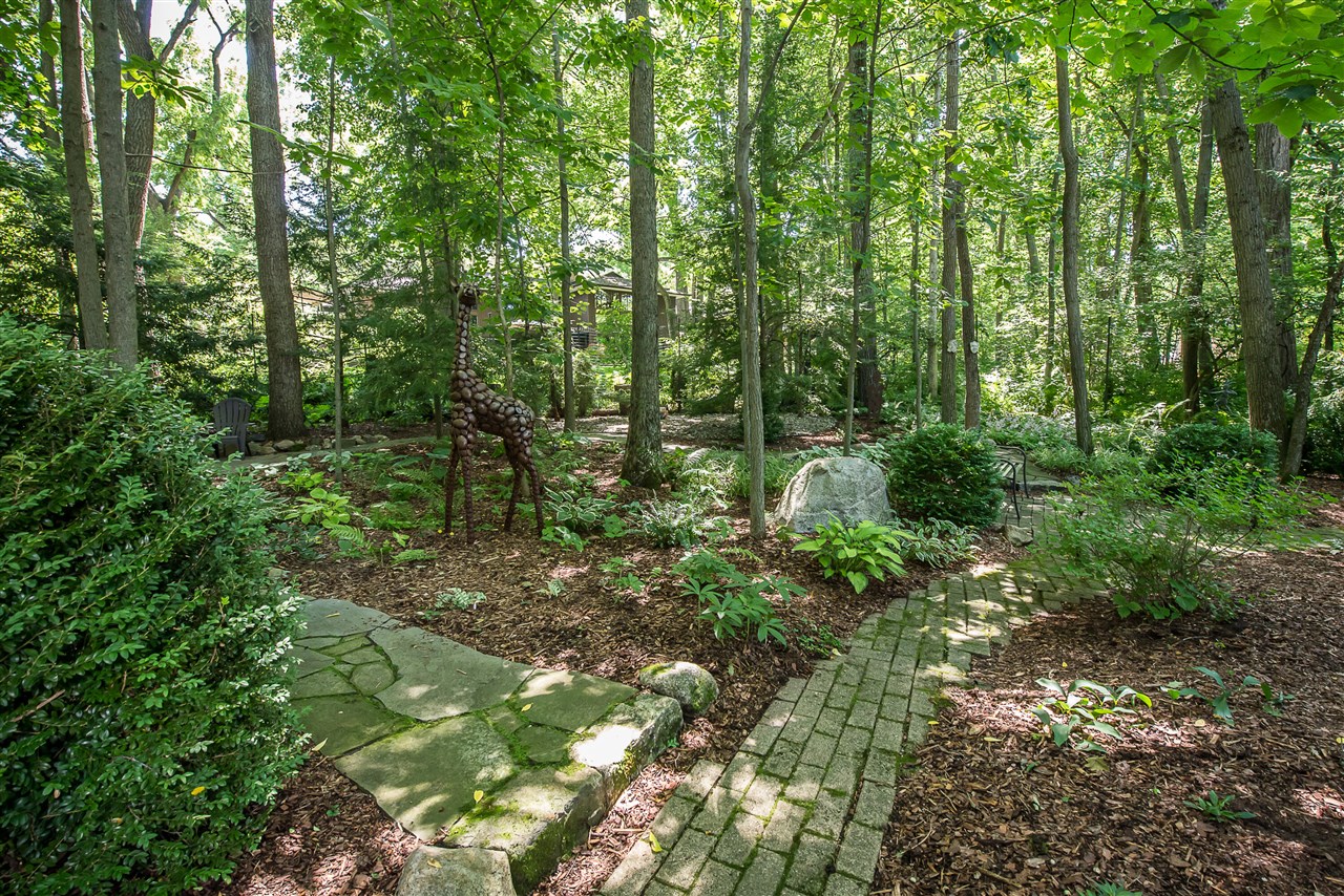 2980 Devonshire Road, Ann Arbor, MI, 48104-2860