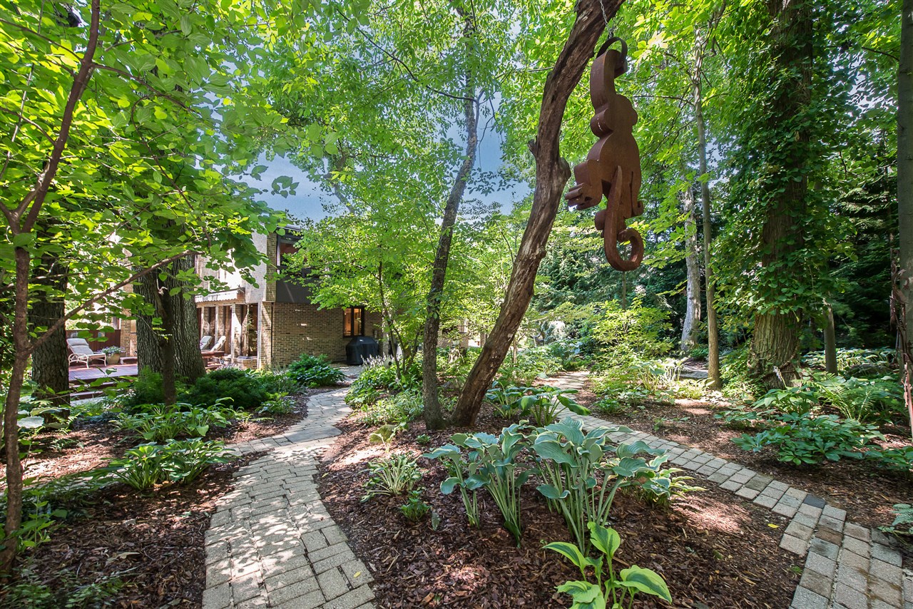 2980 Devonshire Road, Ann Arbor, MI, 48104-2860