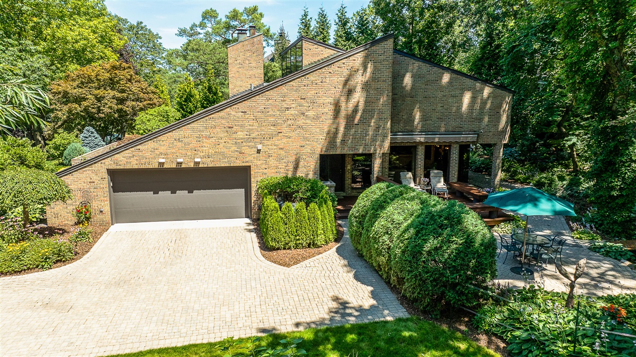 2980 Devonshire Road, Ann Arbor, MI, 48104-2860