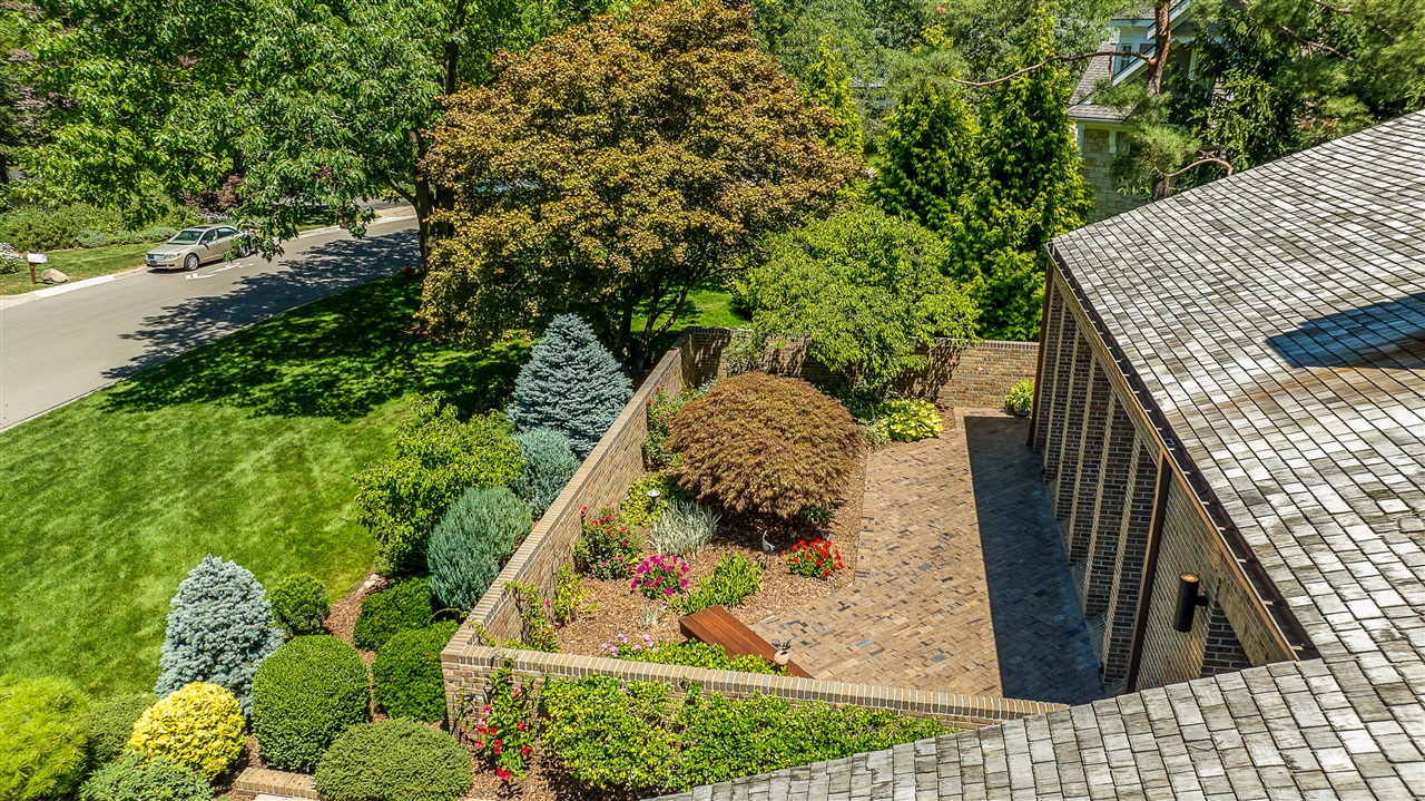 2980 Devonshire Road, Ann Arbor, MI, 48104-2860