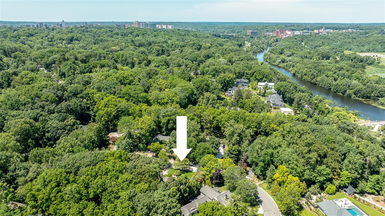 2980 Devonshire Road, Ann Arbor, MI, 48104-2860