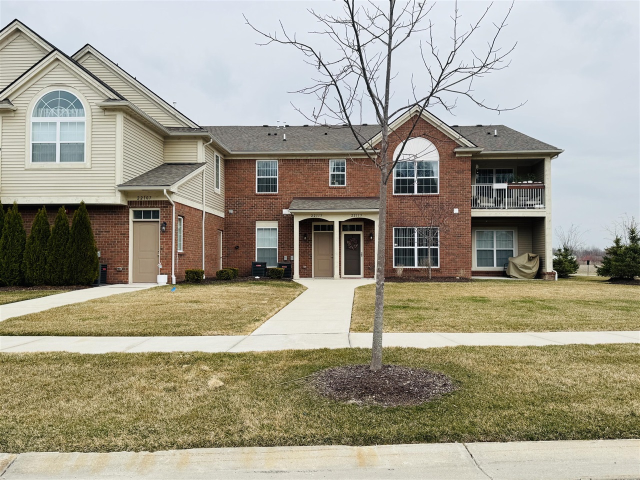 22113 Aberdeen Drive, Macomb, MI, 48042-3618